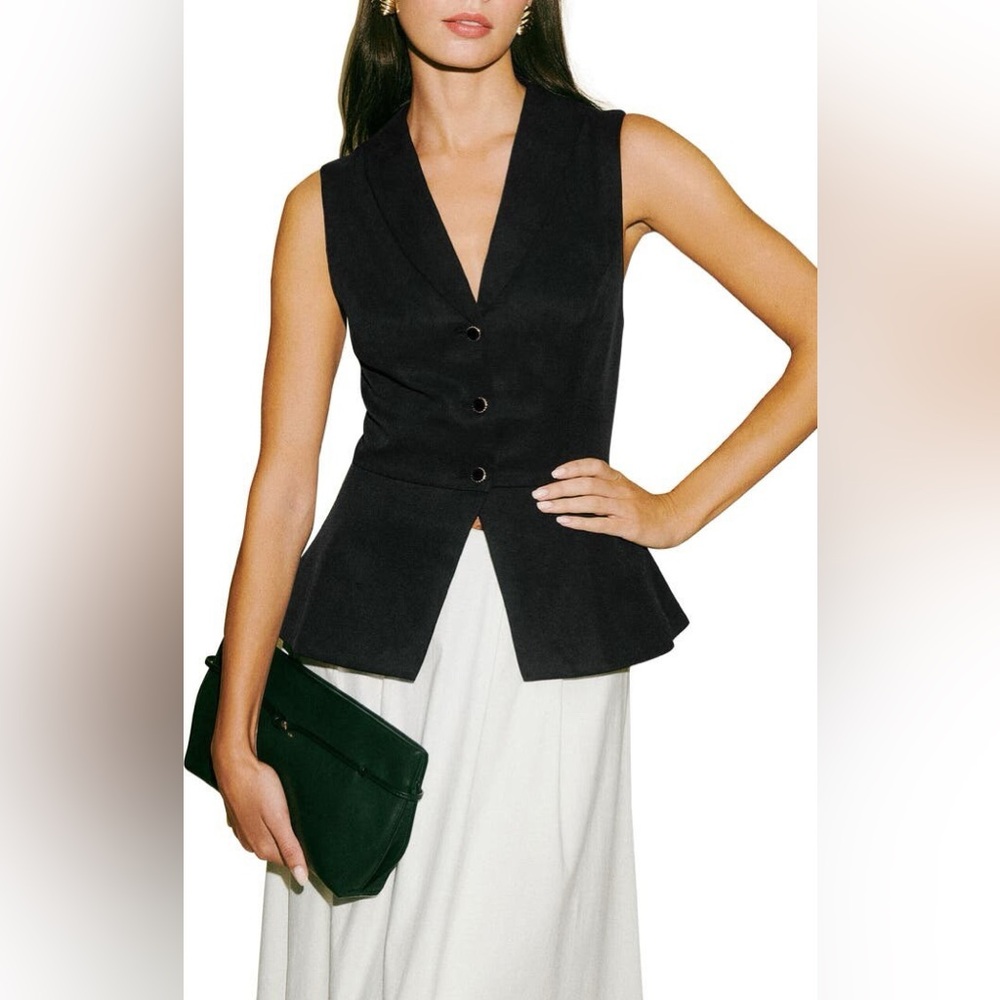 Reformation Oakley Vest in Black